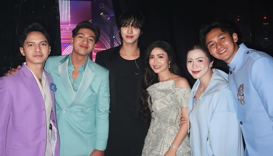 Febby Rastanty Foto Dengan Ahn Hyo Seop Bareng Artis Indo Lain [Instagram]